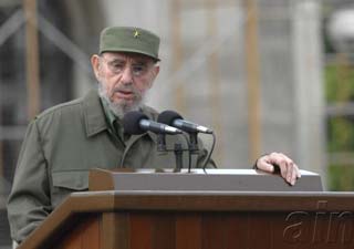 Afirma Fidel que la agresividad imperialista sigue vigente