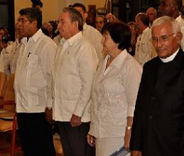 Asistió Raúl a Culto de clausura por el aniversario 70 del Consejo de Iglesias de Cuba.