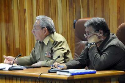 Raúl Castro pide cero impunidad para quienes atenten contra la economía nacional