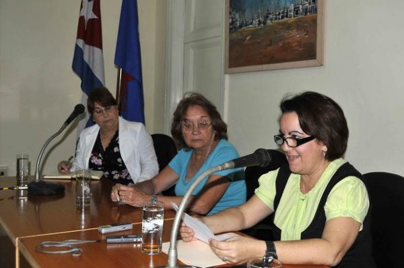 Dan a conocer jurados y nominados a premios de la prensa cubana