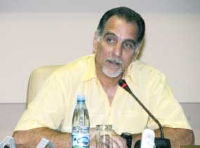 René González denuncia el terrorismo contra Cuba desde EE.UU.