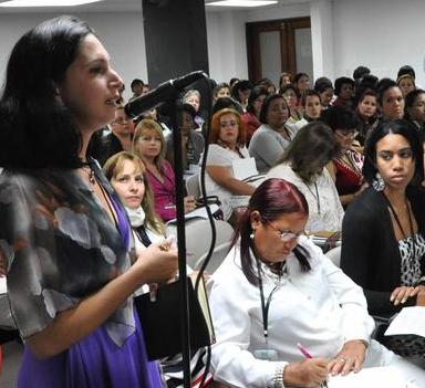 Inició en La Habana Congreso de las mujeres cubanas